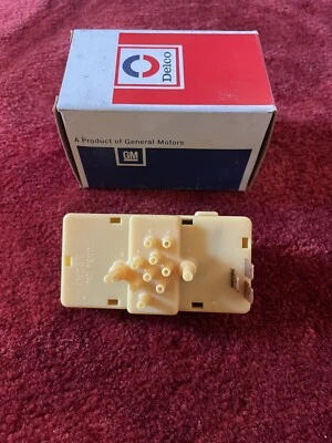 NOS GM A/C MASTER VACUUM SWITCH 470333  15-71518 GMC TRUCK NOVA CAMARO - Image 1 of 4