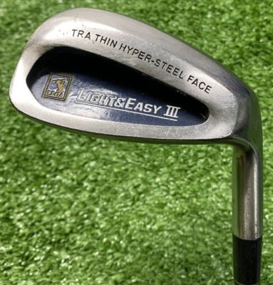 Square Two Light & Easy III Pitching Wedge/ RH/ Ladies Graphite/ NEW GRIP/xx6894 - Image 1 of 4