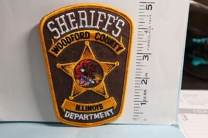 police patch    WOODFORD COUNTY SHERIFF ILLINOIS - Picture 1 of 1