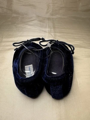 Bebés Niñas Nuevos Zapatos de Terciopelo Ralph Lauren Azul Oscuro Talla 1 Con Lazos Sin Cordones  Foto 1 de 4