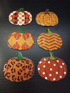 Set Of 6 Diamond Painted  Fall Halloween Pumpkin Magnets - Picture 1 of 1