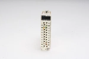Schneider BMXAM00210 Analog Isolated Output Module - Picture 1 of 4