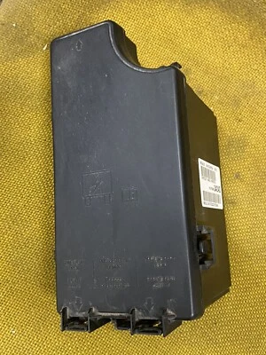 R4692342AD Jeep 2011 2014 Patriot Fuse Box Cover Lid 2012 2013 Compass - Image 1 of 4