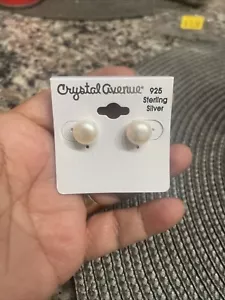 925 Sterling Silver White Pearl Stud Earrings - Picture 1 of 13