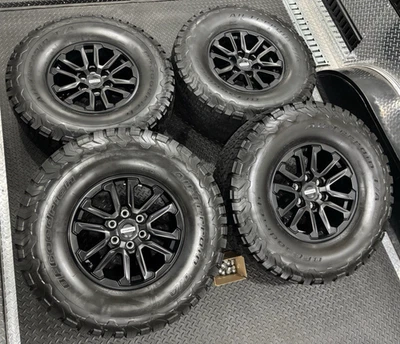 Ford F-150 Raptor 17'' OEM Black Factory Wheels 35'' KO2 Tires Rims TPMS Lariat - Image 1 of 4