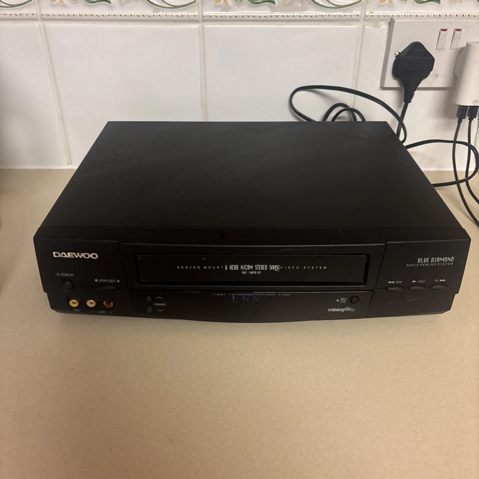 Daewoo DV-K985P Blue Diamond Rapid Rewind System  - Image 1 of 3