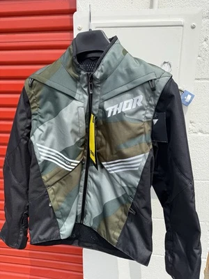Thor Terrain Jacket, Green/Camo Size Medium New - Image 1 of 3