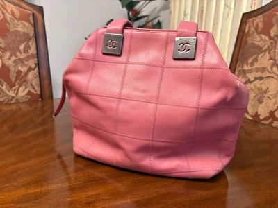 Chanel Purse Pink Vintage in Good condition Read description - Image 1 of 4