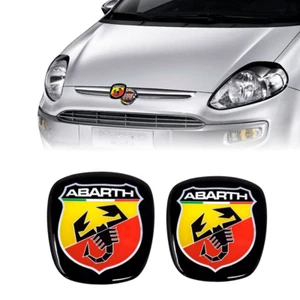 Adesivo Abarth 3D Ricambio Logo per Fiat Punto Evo, Anteriore + Posteriore - Foto 1 di 3