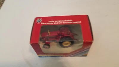 Ertl Case International 1963 David Brown 990 Implematic Tractor 1:32 NEW - Image 1 of 4
