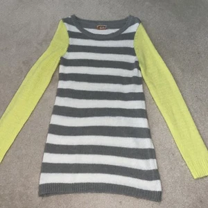 girls size 16 Gray Striped With Neon Green Long Sleeve Mudd Sweater Dress - Picture 1 of 3