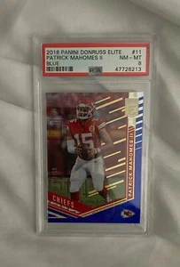 Donruss Elite Patrick Mahomes III 2018 azul/10 PSA 8 sin precio base, excelente calidad??? - Imagen 1 de 2