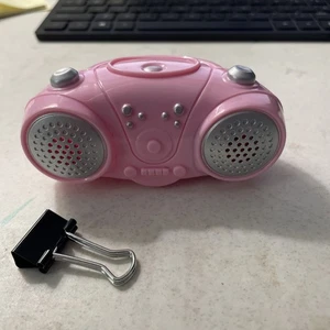 "ACCESORIO TAMAÑO MUÑECA AMERICAN GIRL 18"" SOLO CAJA BOOM ROSA MUSICAL RADIO FUNCIONA! - Imagen 1 de 3