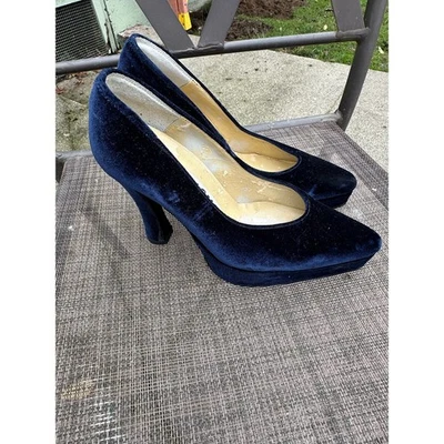Tacones altos St. John vintage de terciopelo azul desconocido talla 5,5-6,5? Baile de fiesta  Foto 1 de 4