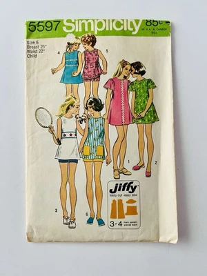 1973 Simplicity Sewing Pattern 5597-Child/Girl Jiffy Dress/Tunic/Shorts Size 6 - Image 1 of 3