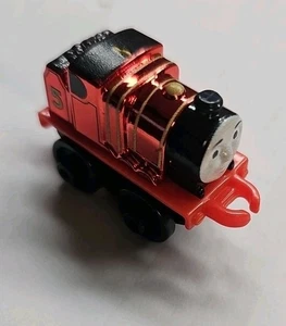 THOMAS & FRIENDS Minis Train Engine  JAMES #5 Metallic Red H07A - Picture 1 of 5