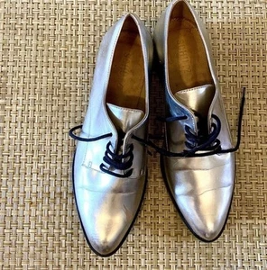 SCHUTZ Silver Leather Flat Loafers W/ Laces Size 37/7.5 - Picture 1 of 8