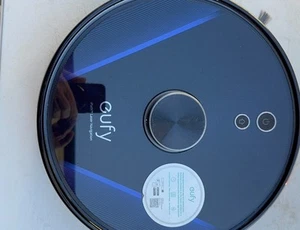 Eufy RoboVac LR30 Hybrid 2-in-1 Robot Vacuum Cleaner with Mop Function - Picture 1 of 6
