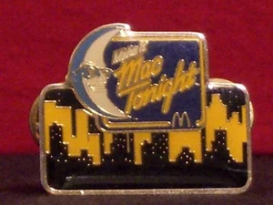 McDonald's "Make it Mac Tonight" Skyline Vintage 1980's Crew Award Pinback - Picture 1 of 1