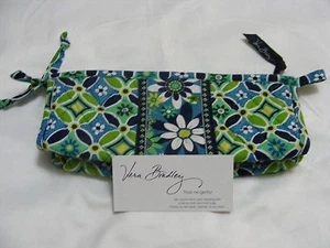 Vera Bradley DAISY DAISY Blue Green SMALL BOW Cosmetic CASE Makeup JEWELRY  NWOT - Imagen 1 de 1