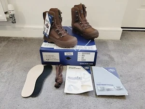 WOMEN'S HAIX 'HIGH LIABILITY DESERT COMBAT' BOOTS - SIZE 4M (MEDIUM WIDTH) NEW - Picture 1 of 10