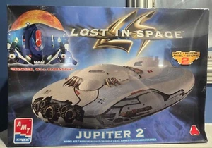 Lost In Space 1998 Movie Jupiter 2 Model Kit AMT/ERTL # 8459 - New in Box - Bild 1 von 3
