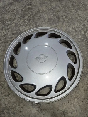 Tapacubos original Nissan 240SX 1989-1994 15” cubierta de rueda 53055, 999W1-4B000 Foto 1 de 4