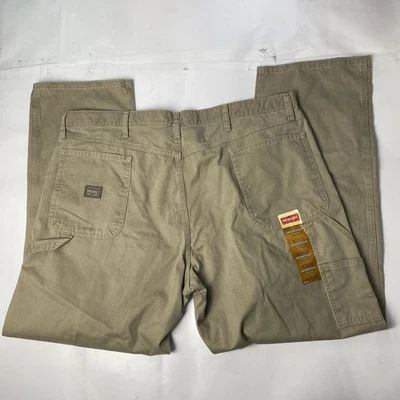 Wrangler Men's Beige Relaxed Fit Denim Carpenter Work Jeans pants Size 42 x 32 - Image 1 of 4