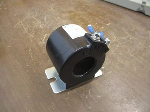 Transformador de corriente Mitsubishi relación CW-5L 300:1A 5VA 50-60Hz usado - Imagen 1 de 7