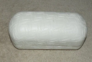 Oakley White Clamshell Glasses Sunglasses Case 6.5 x 3 x 2.5 Inches Free Ship - Picture 1 of 2