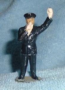 Vintage 1940s Lead Timpo Station Figure "Porter with Whistle" Free Shipping - Picture 1 of 11