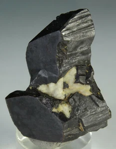 58 CARATS NATURAL HEMATITE CRYSTAL FROM PAKISTAN, (Kt-18). - Bild 1 von 10