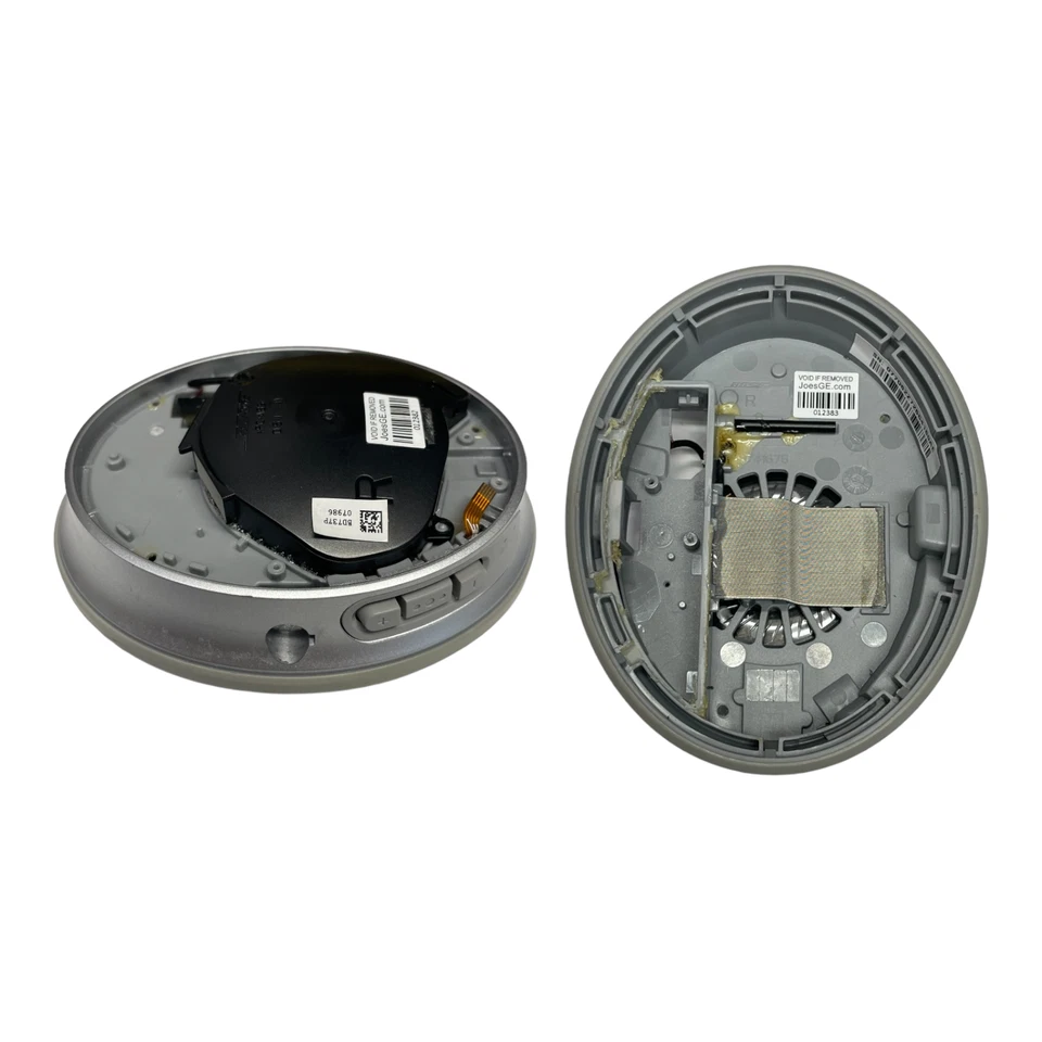 Bose QuietComfort 35 Headphones Speaker Housing (No Button) [Right] (Silver) - Image 1 of 1