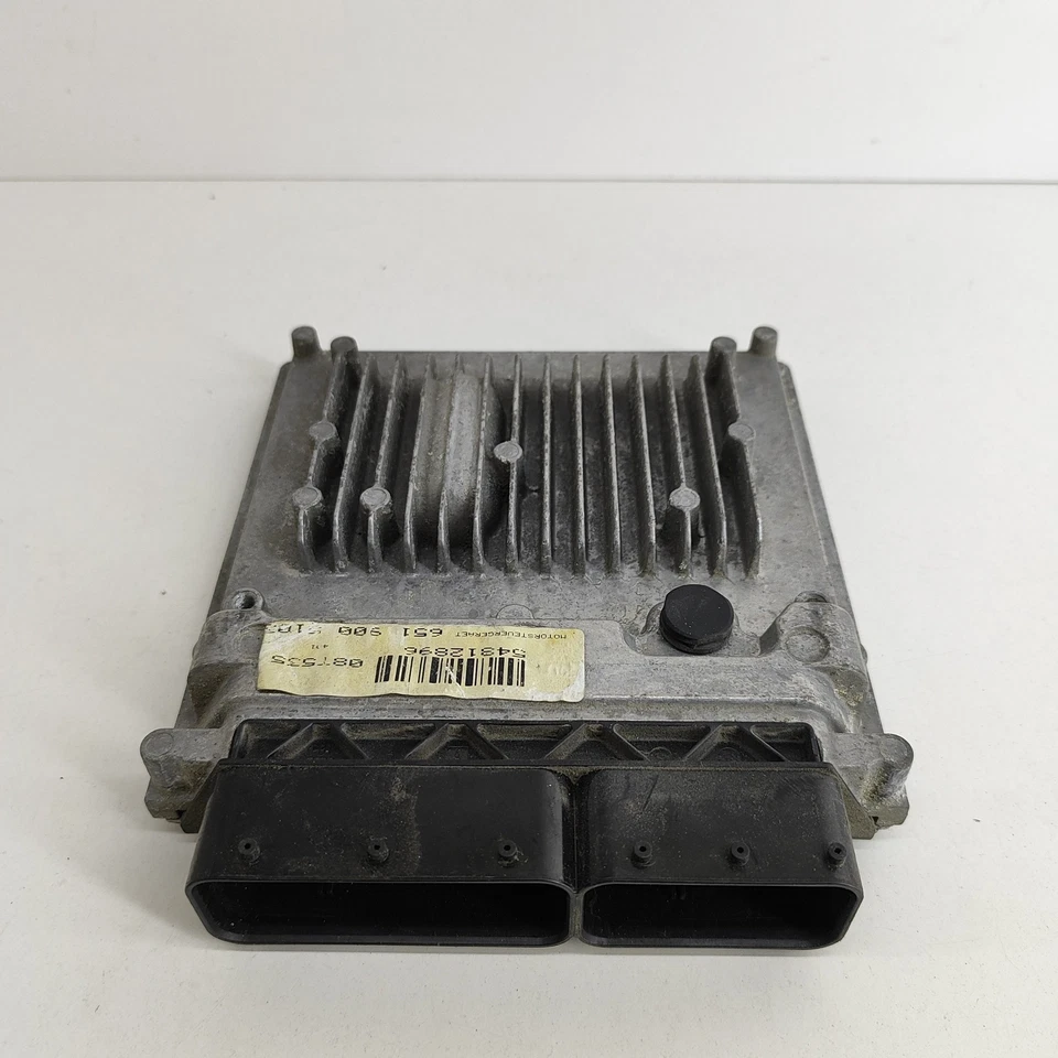 MERCEDES-BENZ CLA Shooting Brake X117 Centralina motore ECU A6519005103 - Immagine 1 di 4