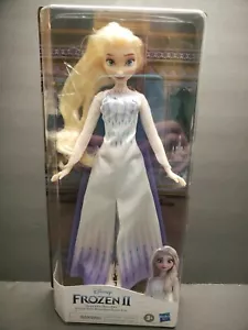 Disney Frozen 2 Magic in Motion Queen Elsa Puppe - Bild 1 von 2