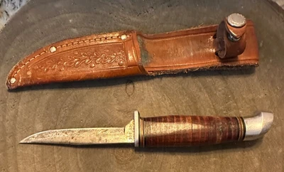 Cuchillo KINFOLKS 330-3 1/2 hoja fija de colección hoja de 3 1/2" con funda de cuero Foto 1 de 4