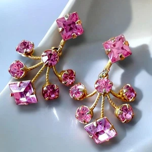 Pendientes colgantes de diamantes de imitación rosa atornillados años 50 gota en aerosol vintage - Imagen 1 de 9