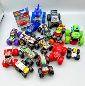 Monster Trucks Surtido Hot Wheels Monster Jam Coches Varios Lote 17 Diseños Mixtos - Imagen 1 de 14