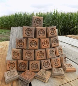24 Mini Plinth Blocks, Bullseye Rosette, Architectural Salvage, Wood Trim D14, - Picture 1 of 11