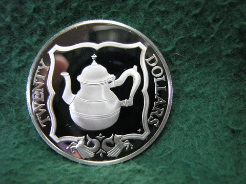 1985  $20  British Virgin Islands PROOF COIN W/ ORIGINAL Cloth Holder  BEAUTIFUL Cover