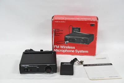 Realistic 32-1221A FM Wireless Microphone System - Transmitter & Receiver -Tandy - Image 1 of 4