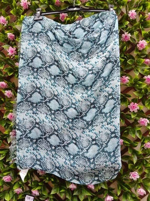 Dolce & Gabbana turquoise snake print 100% silk scarf One Size - Image 1 of 4