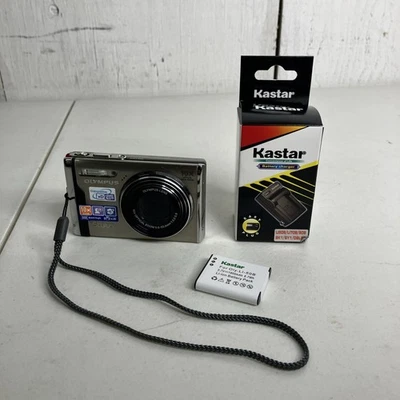 Cámara digital Olympus Stylus 9000 12 MP 10X óptica nueva batería y cargador Foto 1 de 4