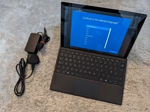 Microsoft Surface Pro 5, Intel Core i5-7300U, 4GB RAM, 128GB SSD, 4G / LTE, Kbrd - Picture 1 of 9