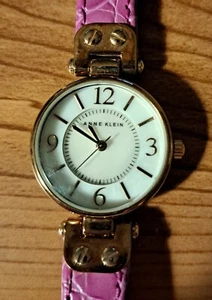 Anne Klein Women's 9" Goldtone Watch Y121E Pink Band New Battery - Picture 1 of 4