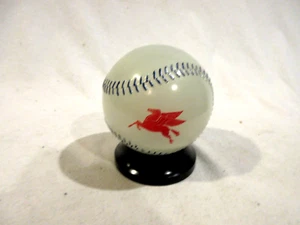 Banco de béisbol vintage de vidrio a gas Detroit Tiger/Mobil - Imagen 1 de 8