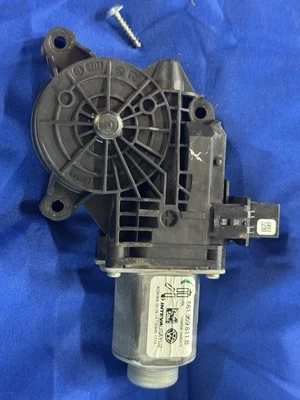 Volkswagen Passat 2012-2022 puerta trasera motor ventana fabricante original 561-959-811-B Foto 1 de 4