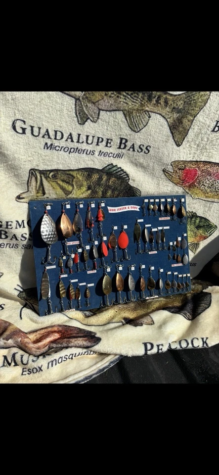 Tablero de exhibición Luhr Jensen Salesman de finales de los 60 Foto 1 de 4