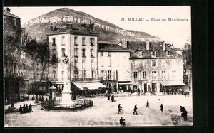 CPA Millau, Place du Mandaroux - Picture 1 of 2