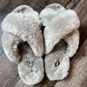 Free People Lam Slippers Serenity Shearling Fur Plush Criss Cross Tan LG NWOT - Picture 1 of 7